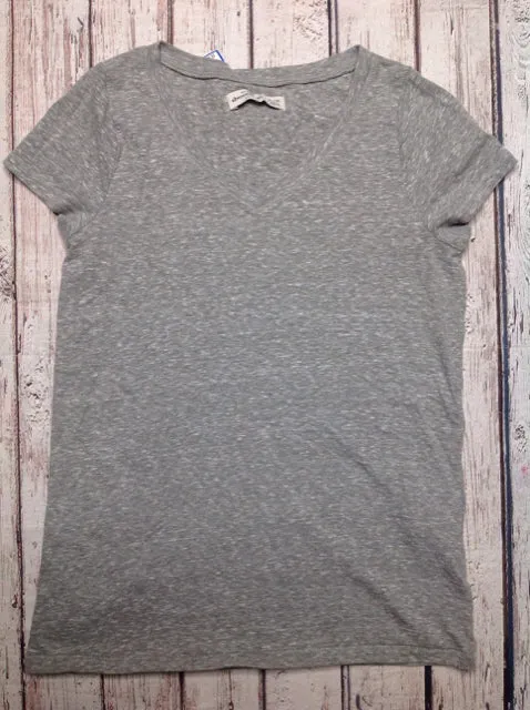 Abercrombie & Fitch Gray Top