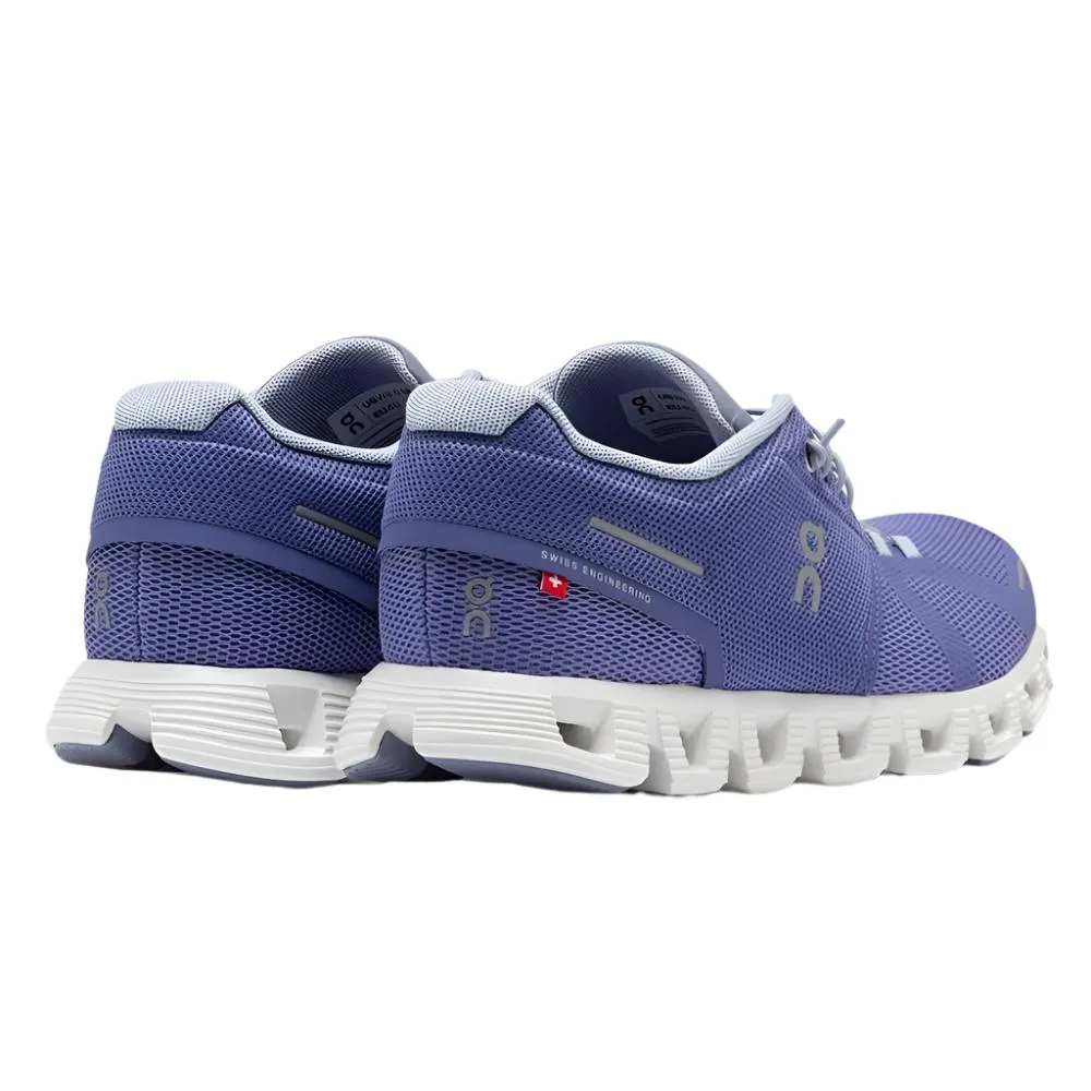 On Running Women's Cloud 5 Sneaker Blueberry / Feather