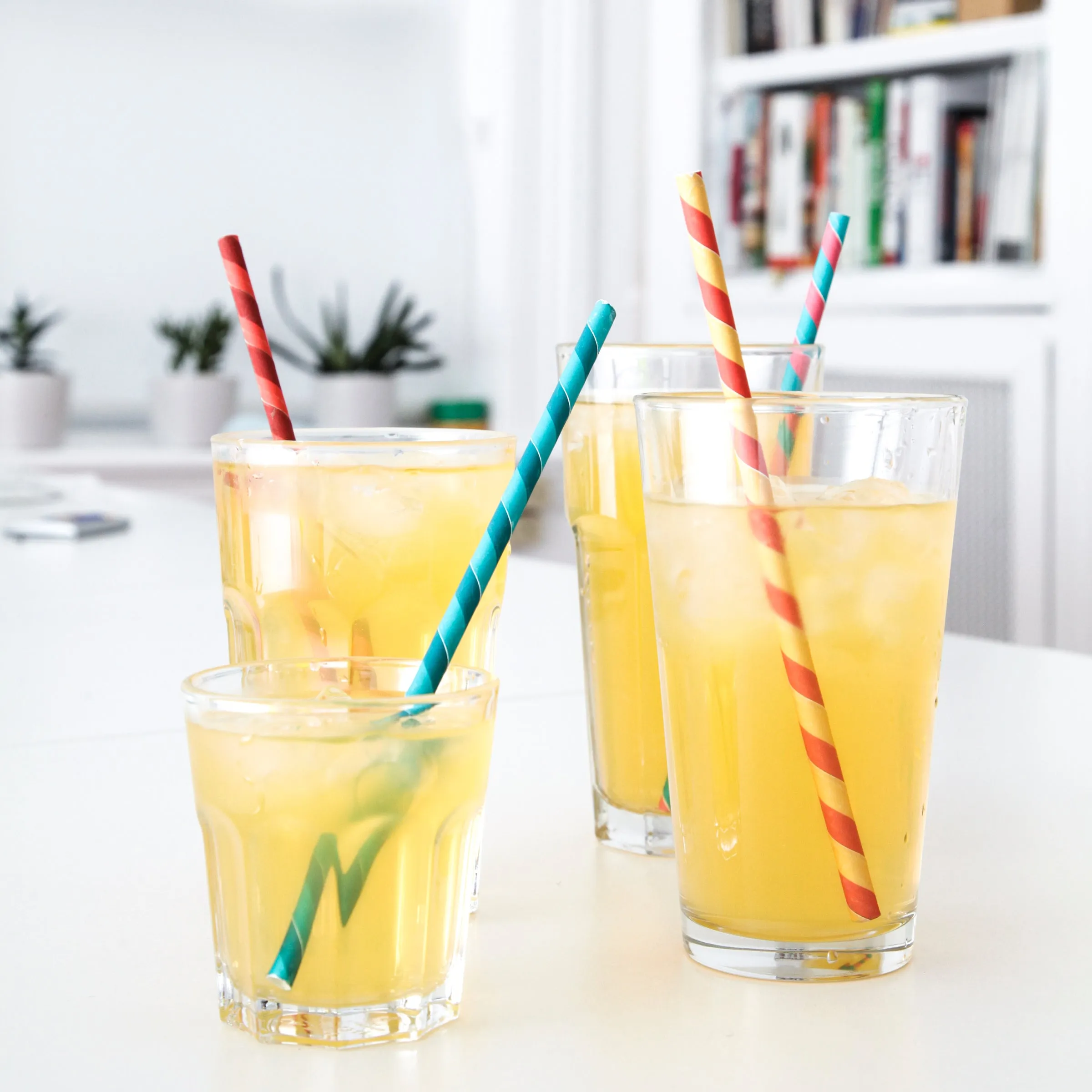 Party Stripes Paper Straws